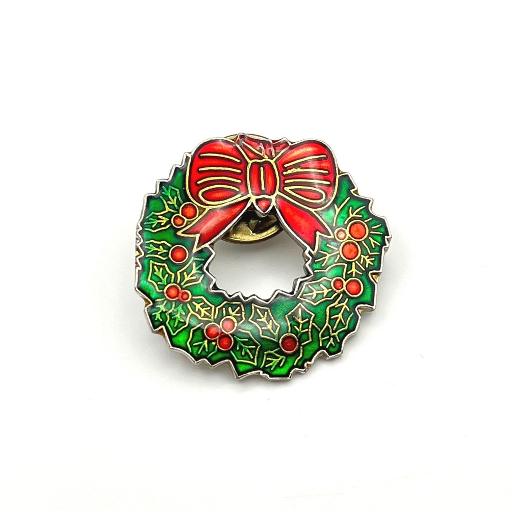 Vintage Christmas Wreath Enamel Pin Gold Tone‎ Red Bow Holly Holiday Lapel